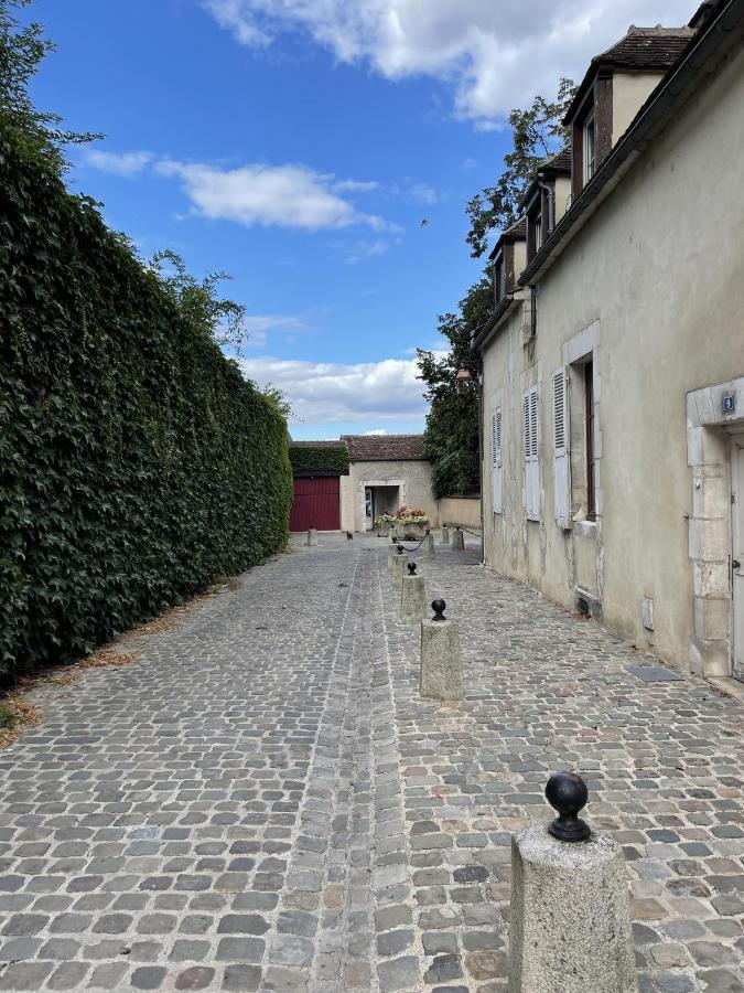 Appartement Le Cadet Roussel Auxerre Les Quais Екстериор снимка