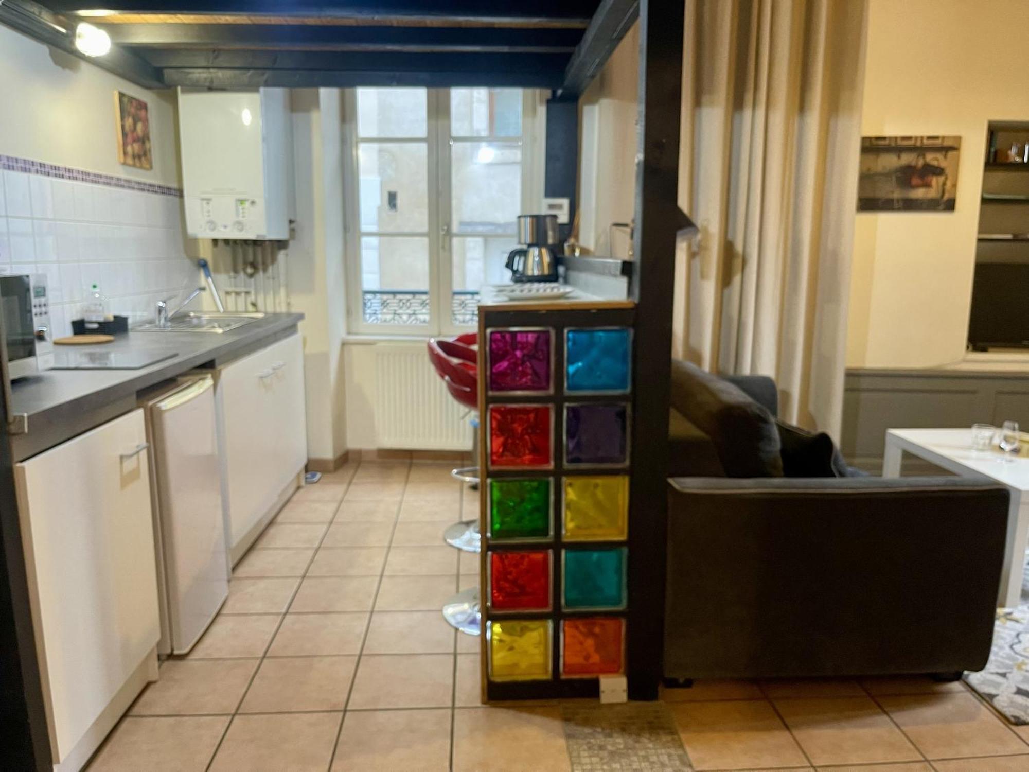 Appartement Le Cadet Roussel Auxerre Les Quais Екстериор снимка