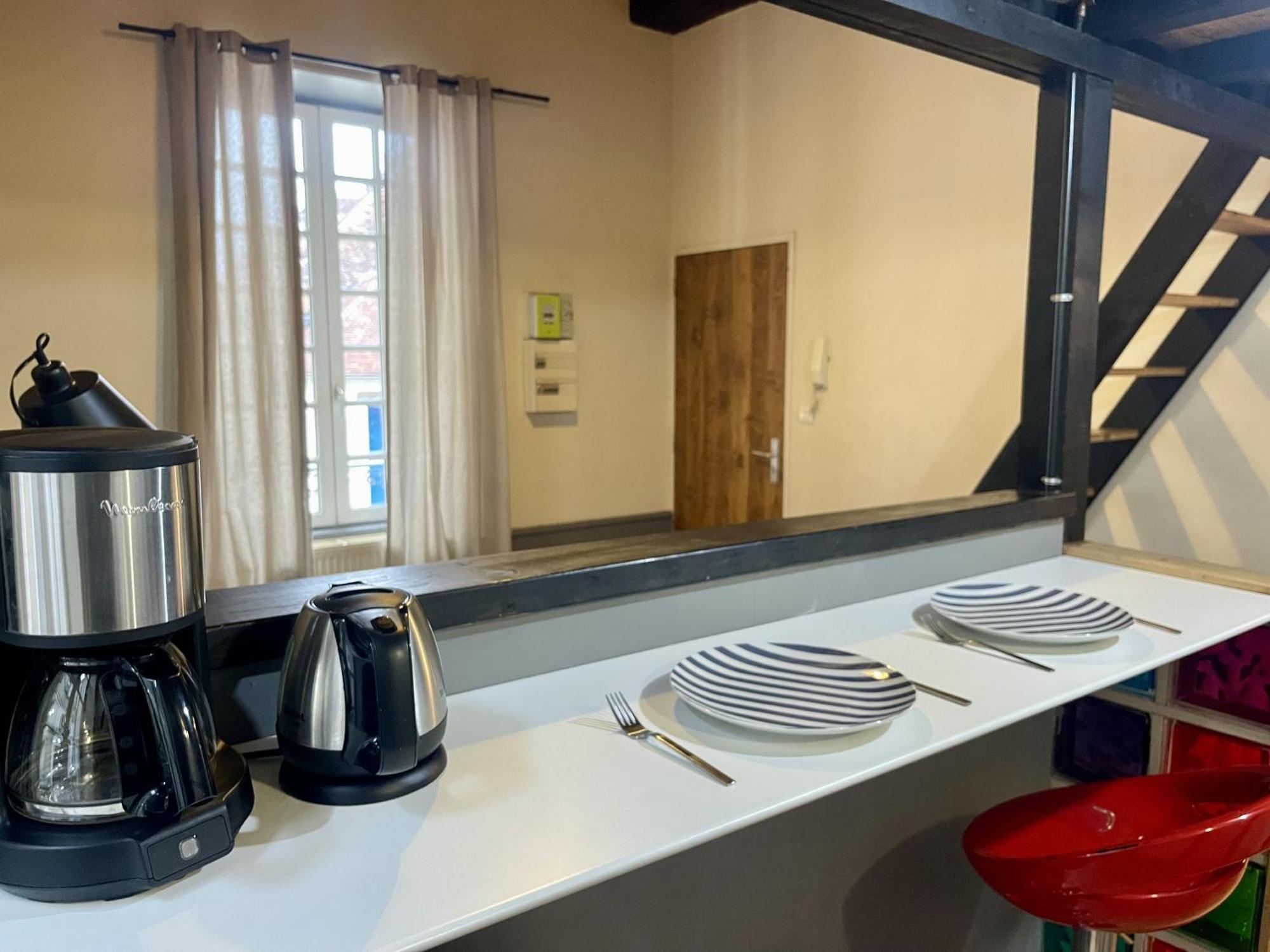 Appartement Le Cadet Roussel Auxerre Les Quais Екстериор снимка
